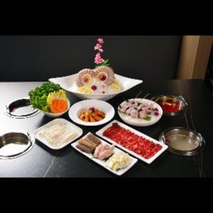 Yueshengli Four Seasons Seafood and Beef Hot Pot