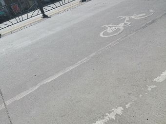 Yi Pin Xian Bao (Zongyan Commercial Street Branch)