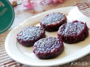Bi Bi Soup Dumplings