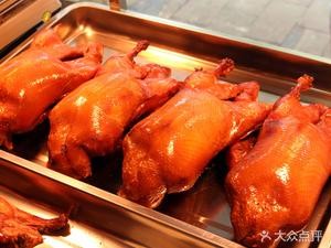 Beijing Fruit Wood Crispy Roast Duck (Qingyun Vegetable Market Store)