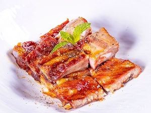 Longyin Cuizhu Hotel · Yue Guandian · Hong Kong Style Teahouse