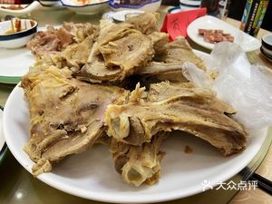 Hongfulei Restaurant (Jinguanyuan Store)