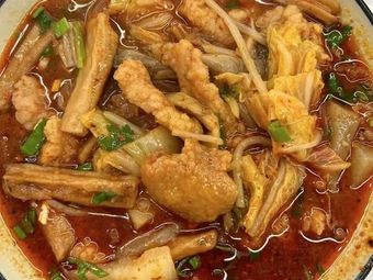 Iron Pot Stewed Noodles