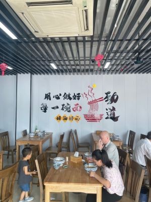 Spring Bamboo Shoot Noodle House (Shitangwan Branch)