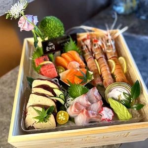 Yi He Jian • High-Quality Ingredients Home Delivery • Family Kitchen