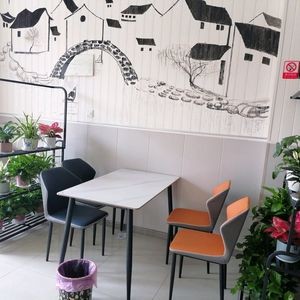 Fresh is Key: Hot Pot Soup (Shidai Shanghe Yuan Store)
