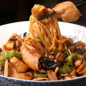 Yi Sheng Chang Fried Noodles with Sauce (Dicui Road Branch)