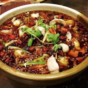 Lao Yu Village Spicy Fish & Riverine Dishes (Yangguang 100 Branch)