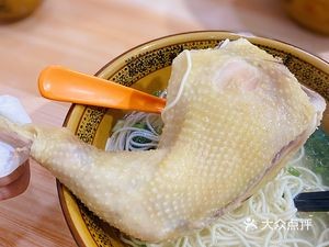 A Bowl of Fresh Chicken Soup Noodles (Tian Yi Road Store)