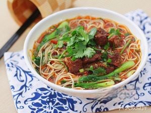 Mom Zhang Handmade Noodles (Qingshan Lan Cheng Branch)