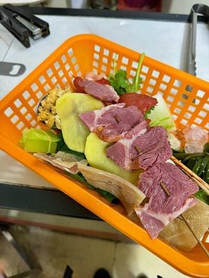 Ding Xiang Spicy Hot Pot