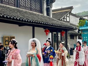 Rong Coffee (Huishan Ancient Town Branch)