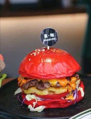 Xika HAMBURG Coffee & Handmade Burger (Nanquan Old Street Store)