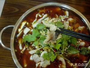 Yi Jia Can Guan (Rui Cheng International Store)