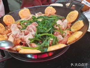Northeast Iron Pot Stew (Gao Jiao Lane Branch)