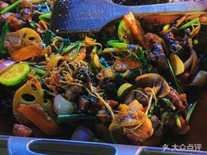 Cai Da Chongqing Iron Plate BBQ & Fish (Long Quan Road Branch)