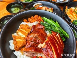 Xí Jì Pig's Trotter Rice Bowl (Yunfan Store)