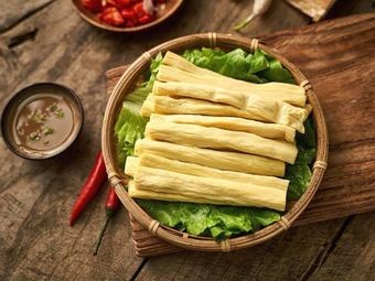 Yunyuan Copper Pot Potato Rice (Wancai City Store)