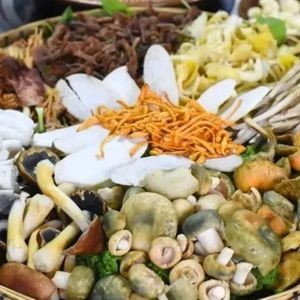 丰岭野生态农庄(吾尔岭店)