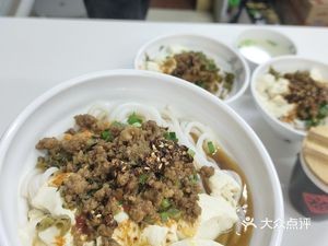 Wucheng Tofu Rice Noodles