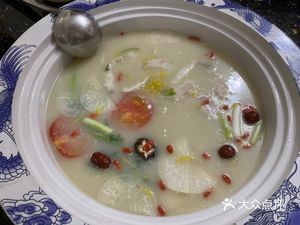 Zeyun Crispy Fish Restaurant (Qidian Store)