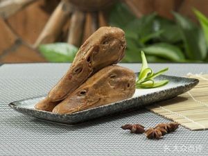 Braised Chicken Rice (Shanshuiyunting Branch)