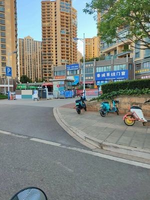 Hongfu Garden Home-style Cuisine (Huaxiang Manjing Branch)