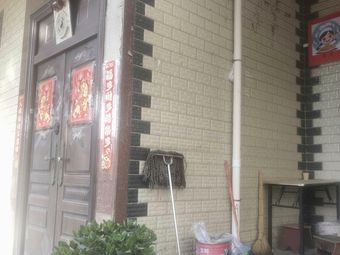Clay Pot Rice Noodle Snack Shop