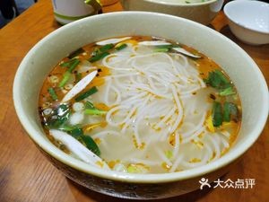 Jiwang Ge · Jian Shui Grass芽 Crossing Rice Noodles (Chenggong Branch)
