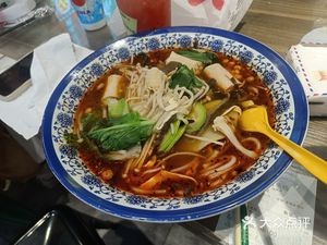 本派臭豆腐烤鱼·傣味干锅(斗南店)