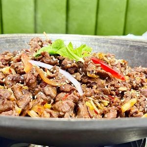 Old Brand Weixian Dry Pot Beef