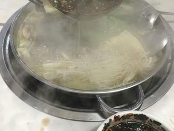 Dasha Cow Soup Pot (Hexie Branch)