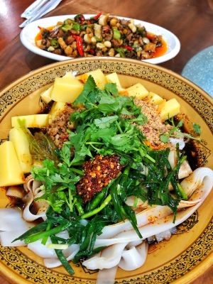 Haigeng Restaurant (Jinghai Garden Branch)
