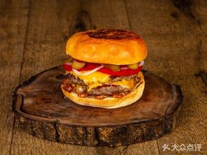 Fried House Burgers & Fried Chicken (Ligong Business Street Branch)