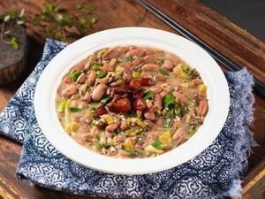 Dai-style Hand-Rice Bowl