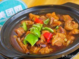 Peng Dekai Braised Chicken Rice (Anning University Town Branch)