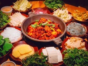 Uncle Hu Street Food Spicy Chicken Hot Pot (Anning Branch)