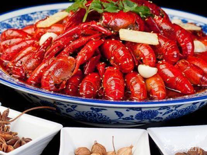 Quan Chuan Wang Ba Long虾 (Rixin Village Branch)