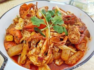 Zhang Ji Spicy Live Crab and Lobster