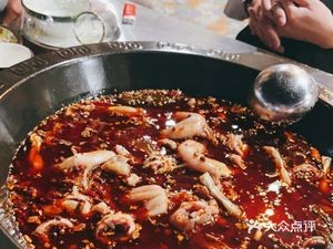 Xiaopang's Fish and Frog Hot Pot