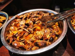 Cai Qin Salted Duck Shop