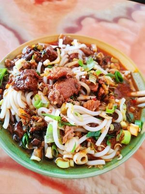 Jiajia Breakfast (South-East of Kunming Saint Mary's Hospital)