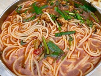 Hua Rui Small Pot Rice Noodles