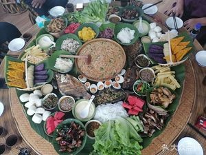 Old Myanmar Lady Dai Flavor