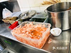 正宗富源酸菜土猪脚火锅 土鸡米线·六点半之前送到(丹阳里店)
