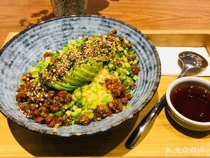 EASE Yi Xi · Western Simple Meals (Poly Center Branch)