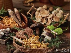 Jiun Lanzi · Wild Mushroom Hot Pot (Kunming Old Street Branch)