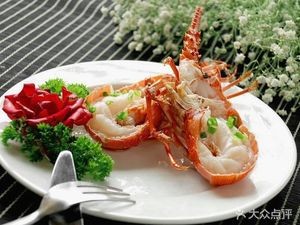 King Crab · (Fresh Seafood · Spicy Crab Special Recipe)