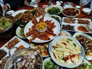 Zaxi Agui Earthy Cuisine (Hongxing Tianbo Branch)