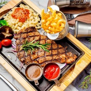 Luchun Garden Western Restaurant (Haile World Branch)